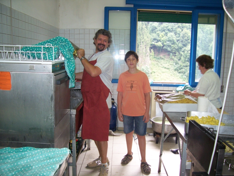  Image name: Estate193.jpg 
 width: 801 pixel 
 height: 602 pixel 
 Size: 395652 bytes 
 Click to enlarge 